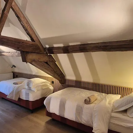 Favarge, Charm, Comfort, And A Large Garden * Braine-le-Comte