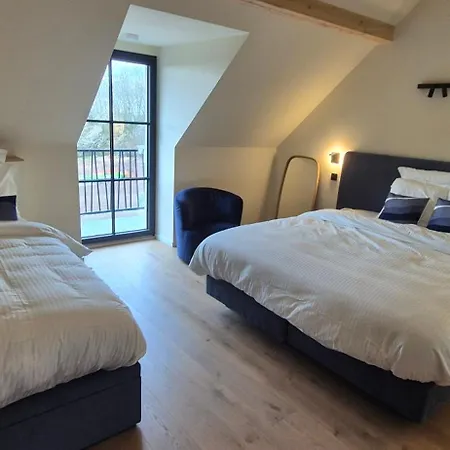Favarge, Charm, Comfort, And A Large Garden * Braine-le-Comte