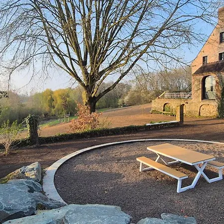 Favarge, Charm, Comfort, And A Large Garden فيلة *